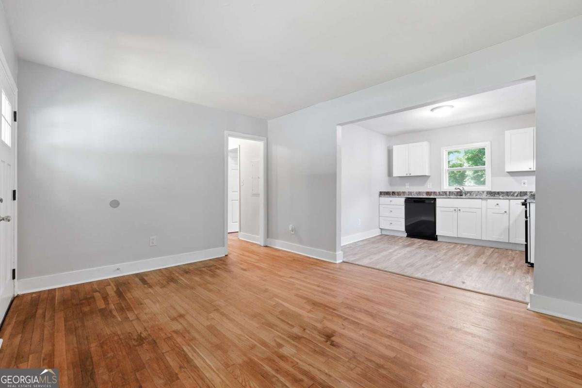 2889 Delray Drive Atlanta - Photo 6