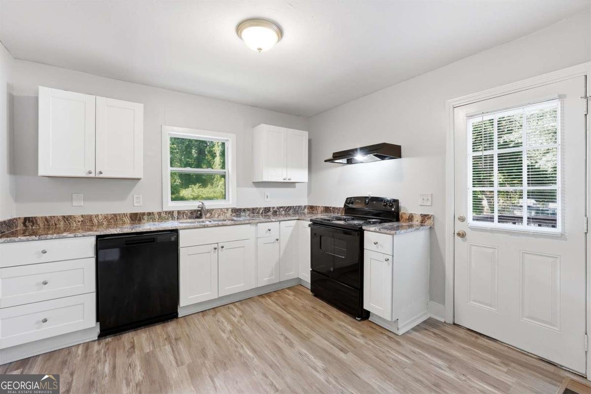 2889 Delray Drive Atlanta - Photo 7