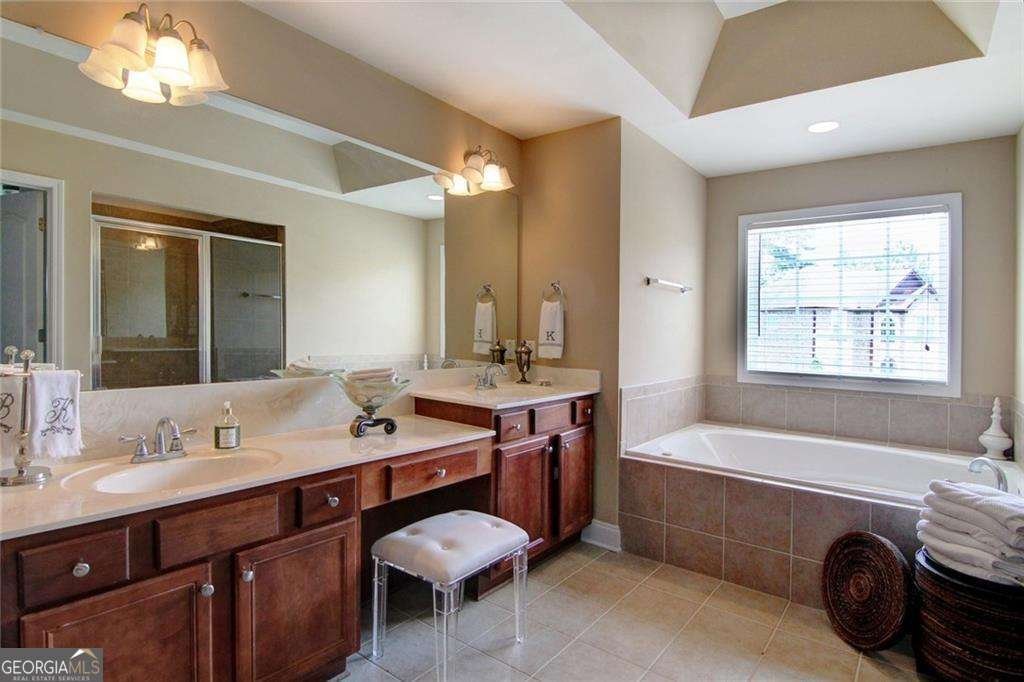 1900 Buford Court Conyers - Photo 17