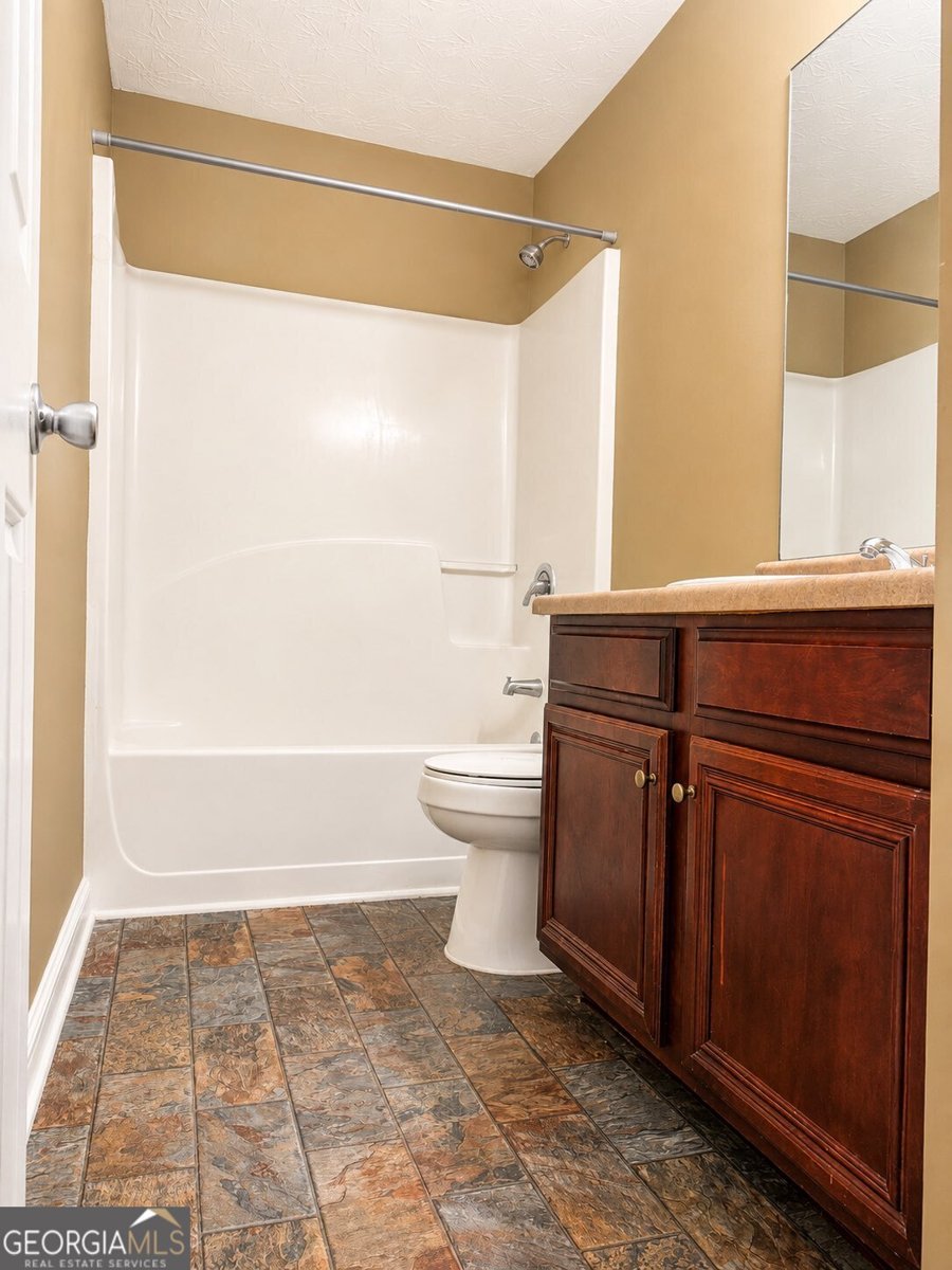 2628 Patriots Road Riverdale - Photo 17