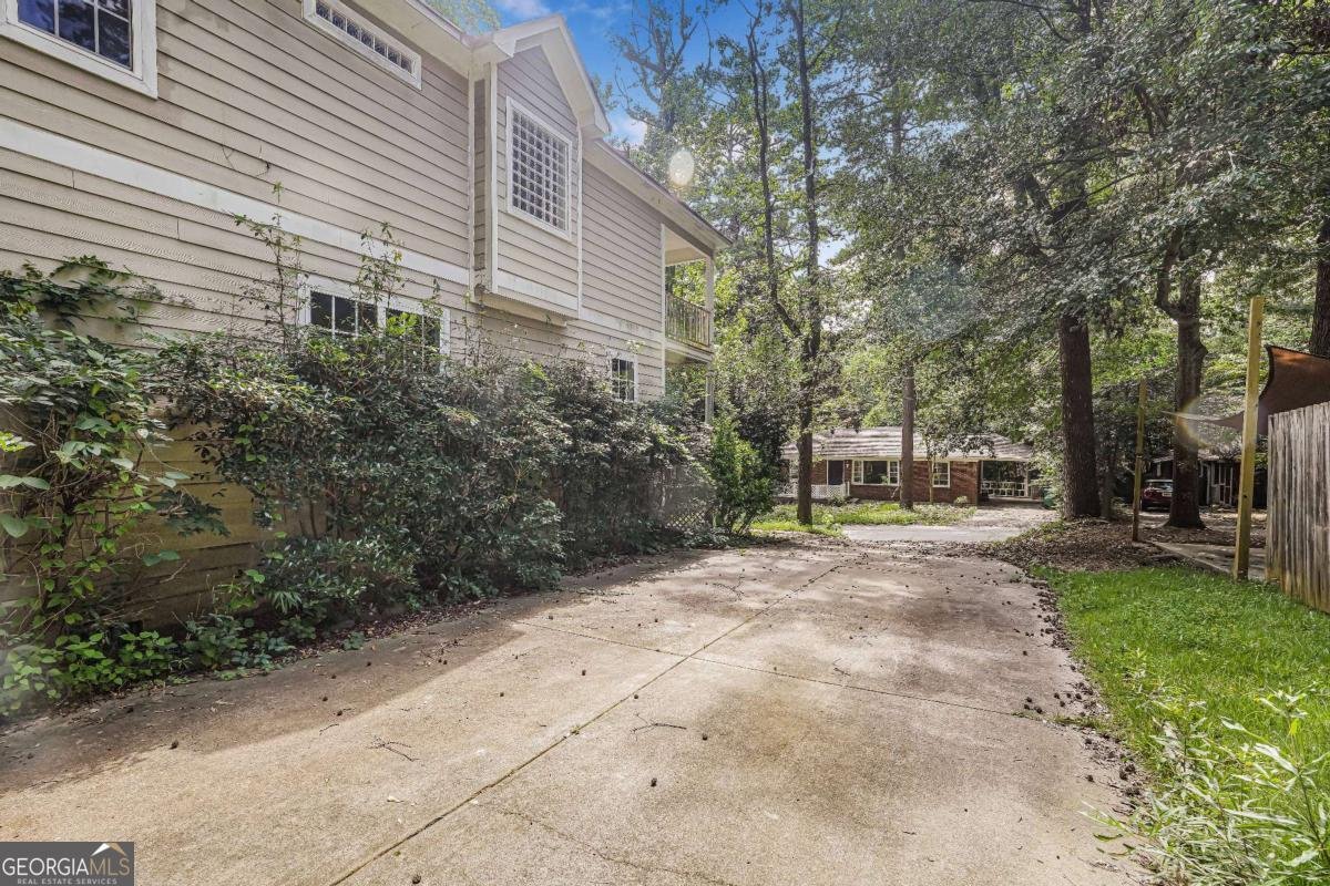 481 Pine Drive Stone Mountain - main photo