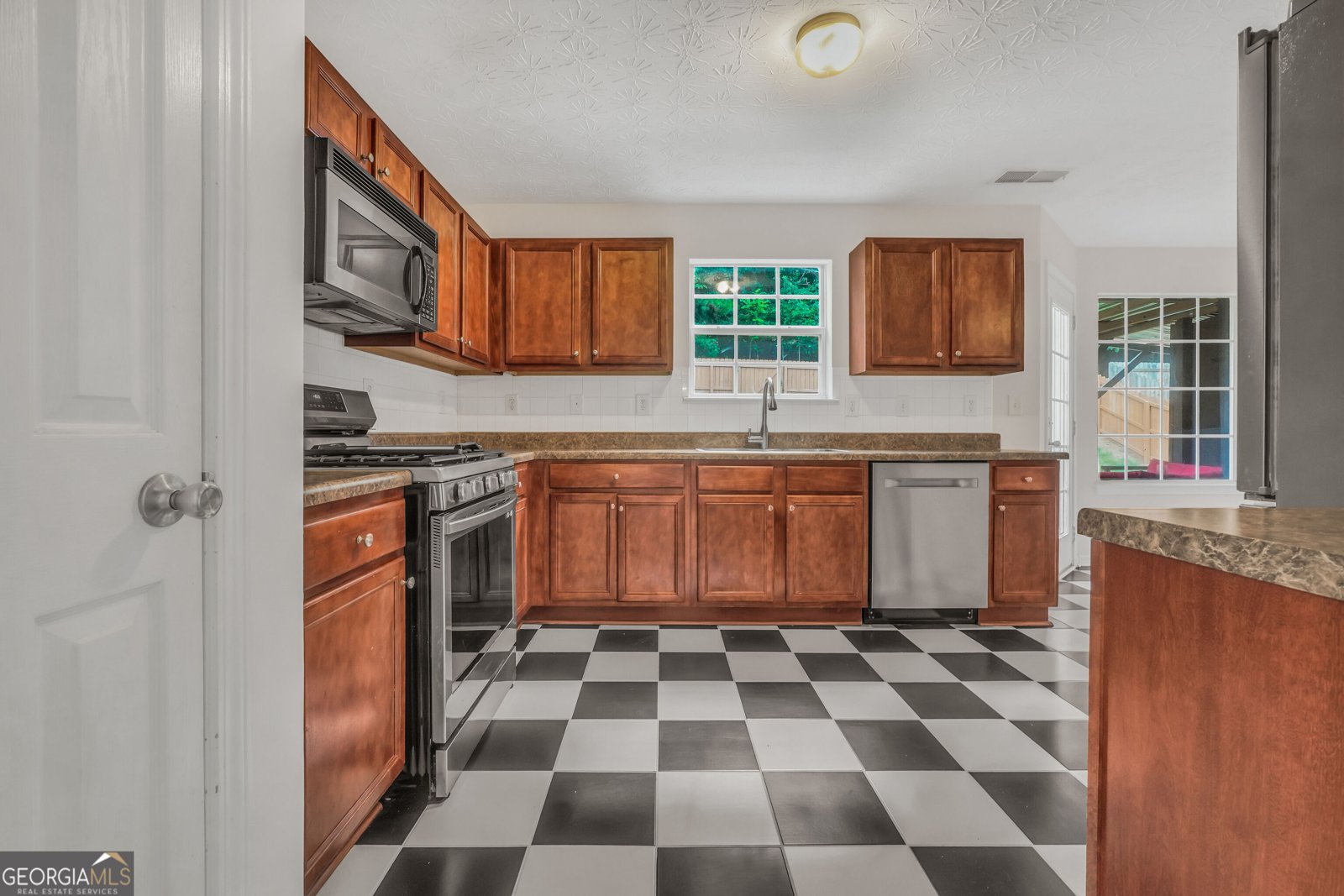 81 Saint Charles Place Sharpsburg - Photo 8