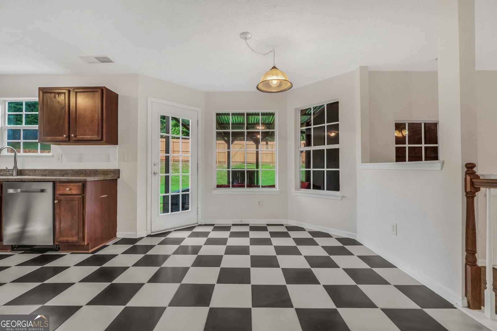 81 Saint Charles Place Sharpsburg - Photo 9