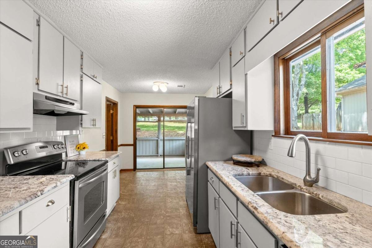 20 Sweetwood Court Roswell - Photo 22