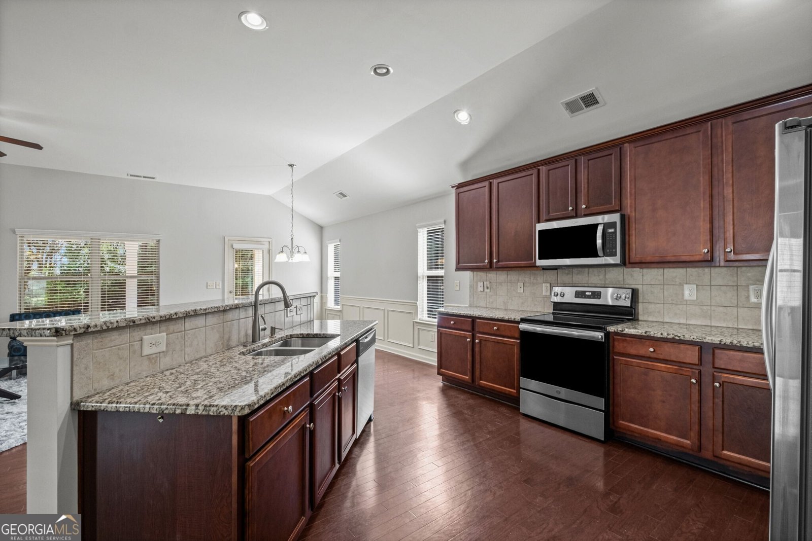 148 Cornerstone Circle Woodstock - Photo 12