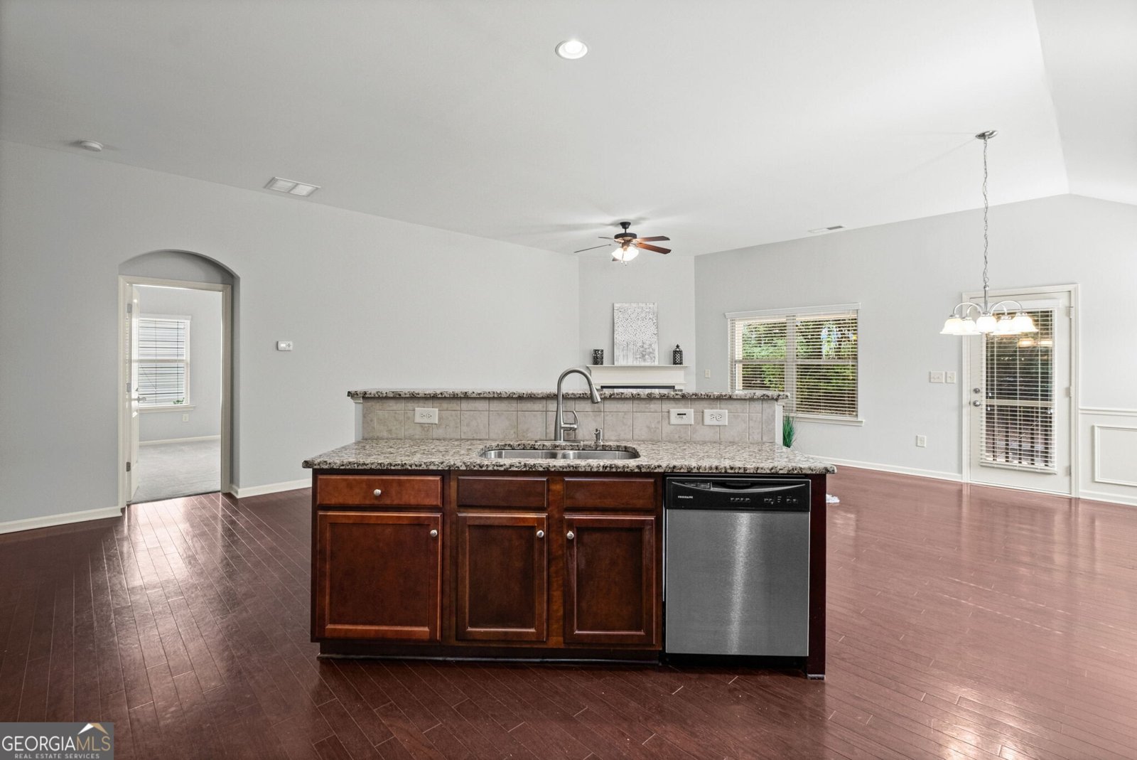 148 Cornerstone Circle Woodstock - Photo 15