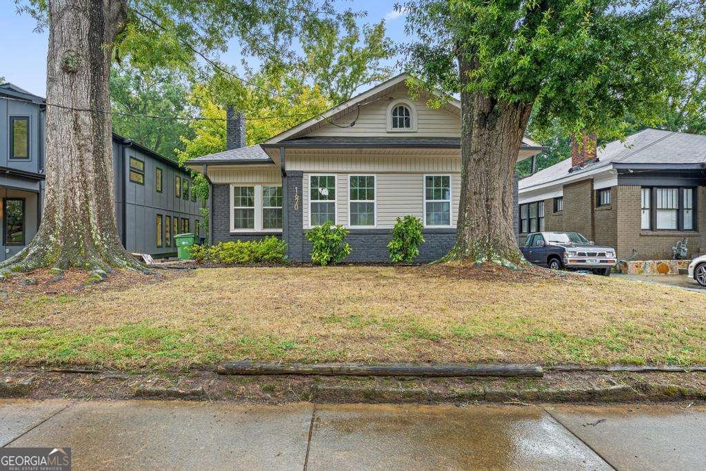 1670 Gordon Street Atlanta - main photo