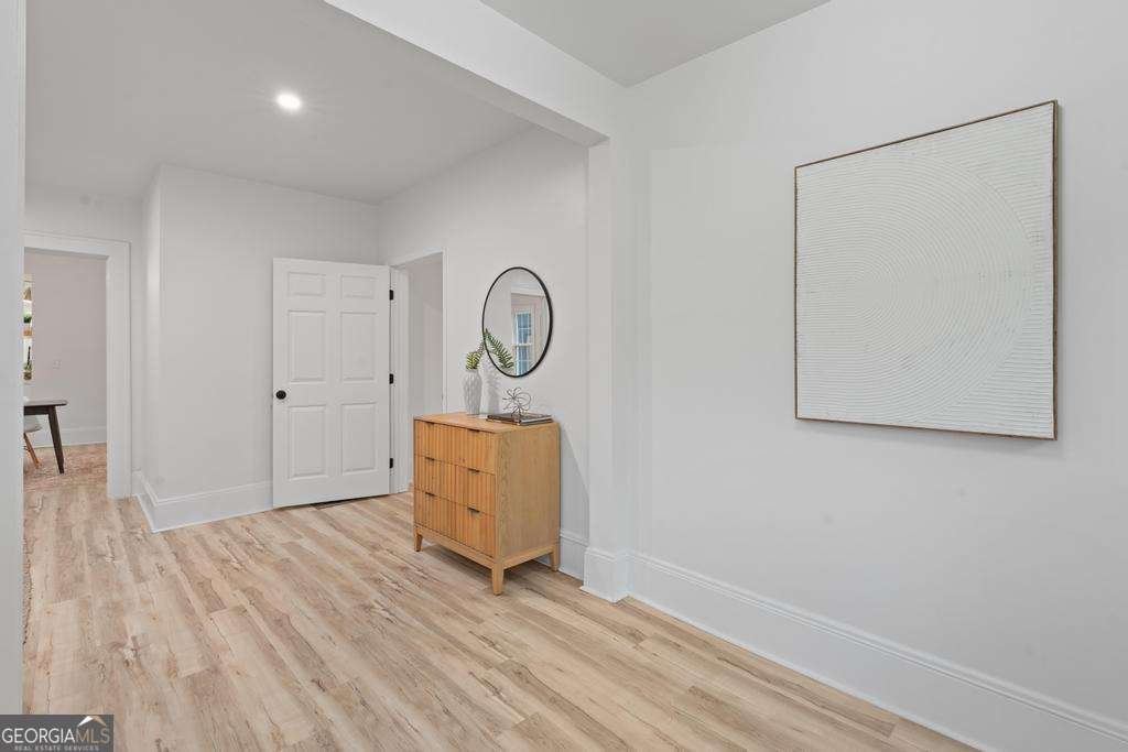 1670 Gordon Street Atlanta - Photo 6