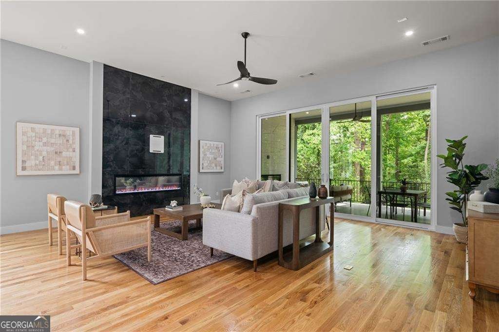 447 Michael Drive Alpharetta - Photo 11