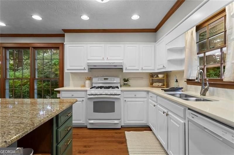 1052 Evelyn Lane Lilburn - Photo 17