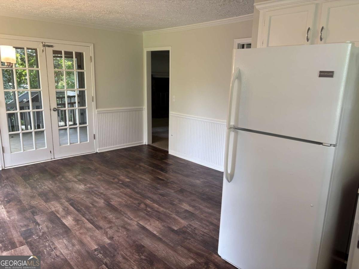 603 Butler Court Woodstock - Photo 11