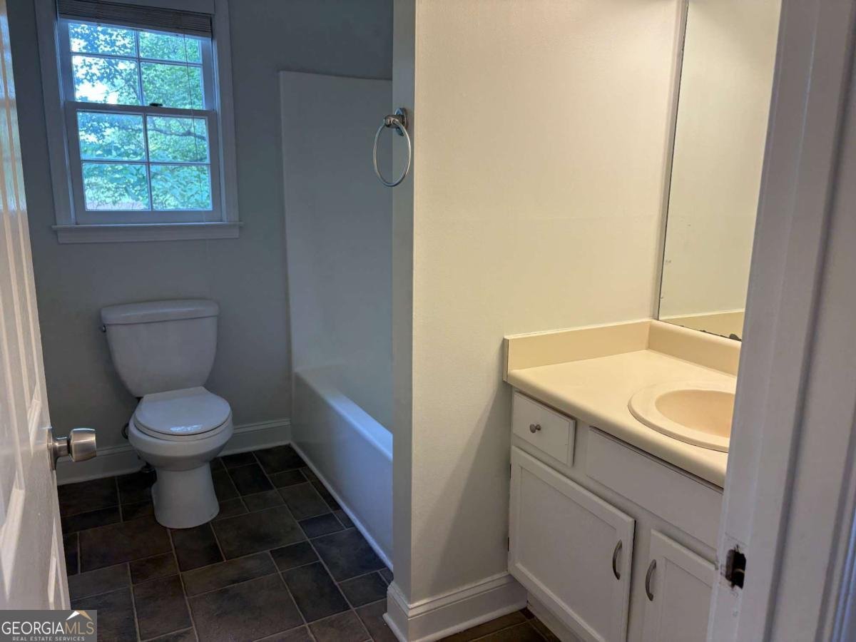 603 Butler Court Woodstock - Photo 13