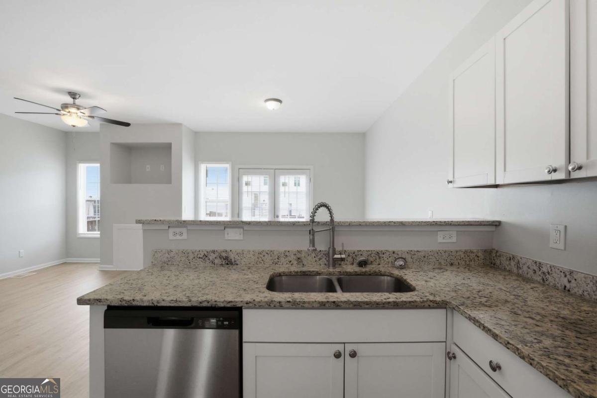 4299 Notting Hill Drive Atlanta - Photo 12