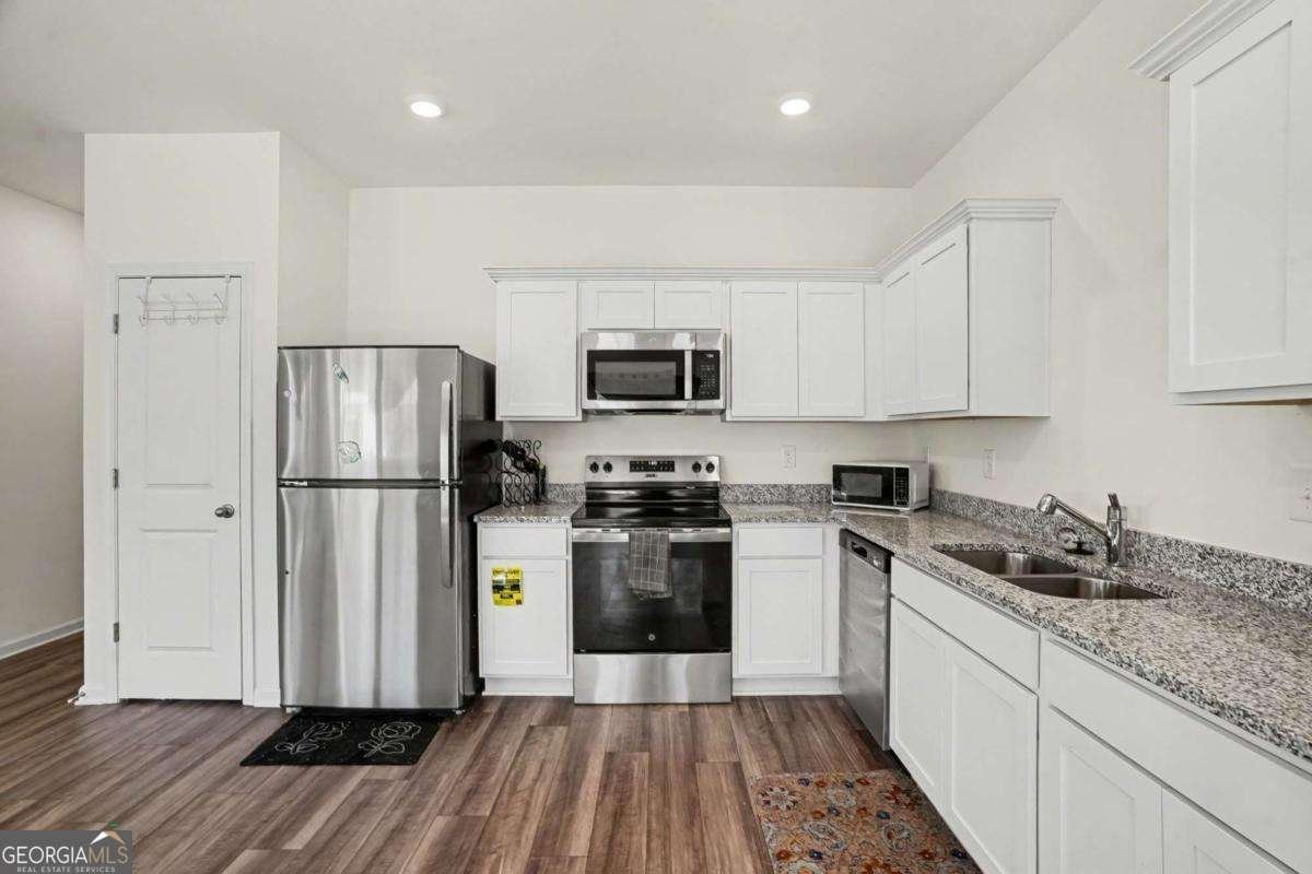 625 Jervis Way Locust Grove - Photo 9