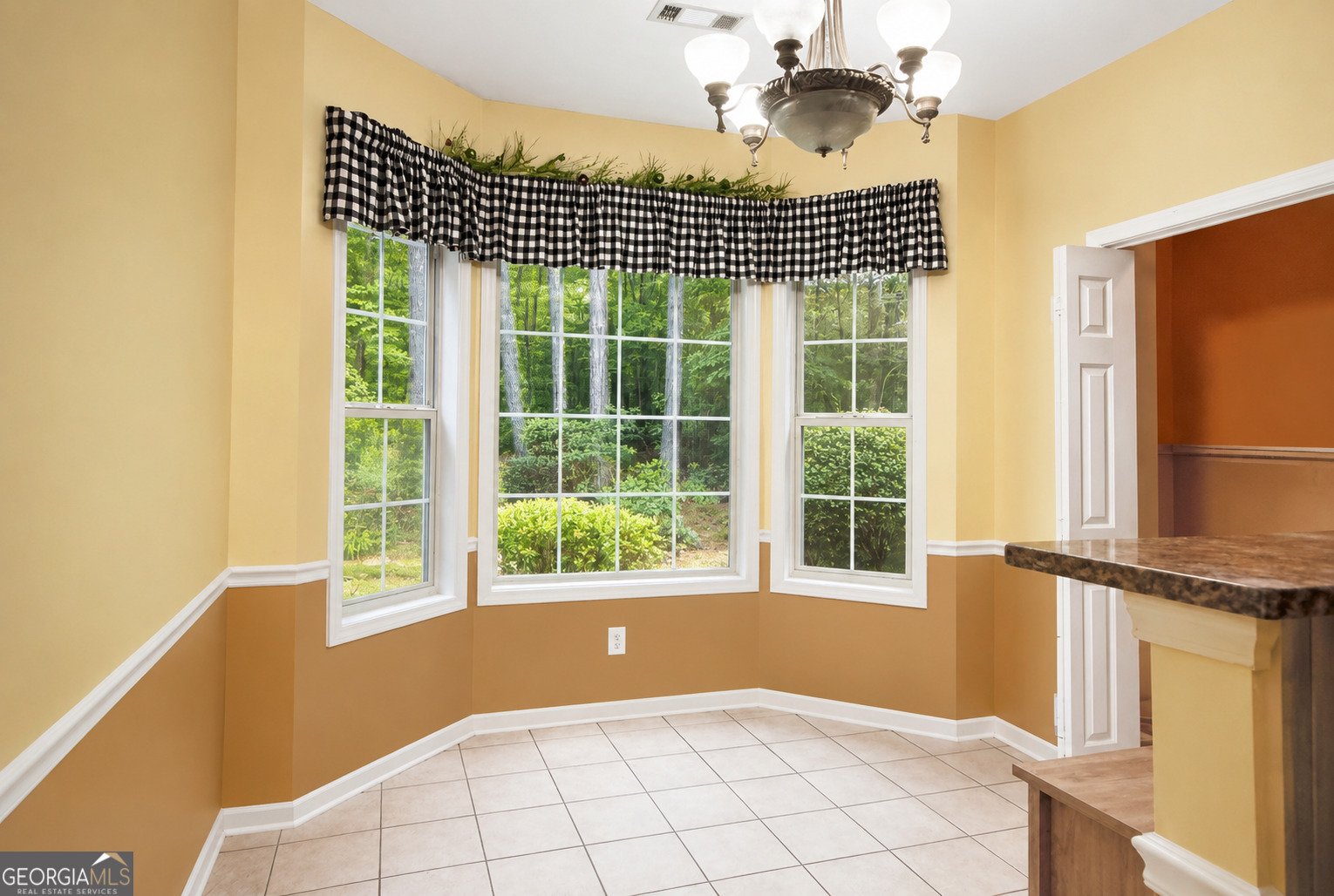 209 Avalon Way McDonough - Photo 17