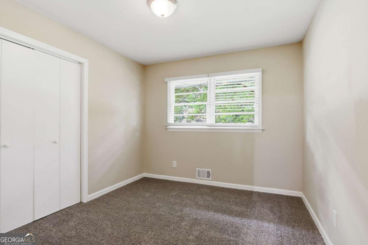 1068 Longshore Drive Decatur - Photo 11