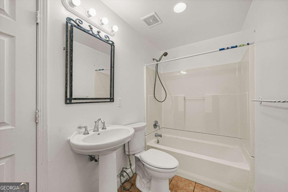 1014 Deer Hollow Drive Woodstock - Photo 29