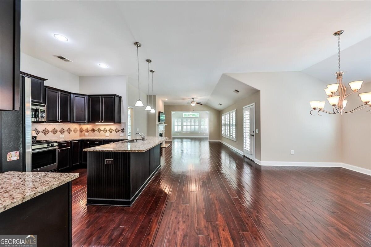 2058 Bonneville Lane Powder Springs - Photo 10