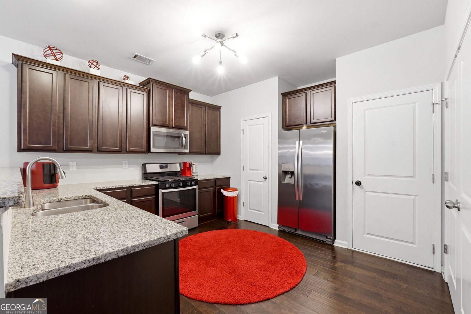 697 Rockingham Drive Lithia Springs - Photo 11