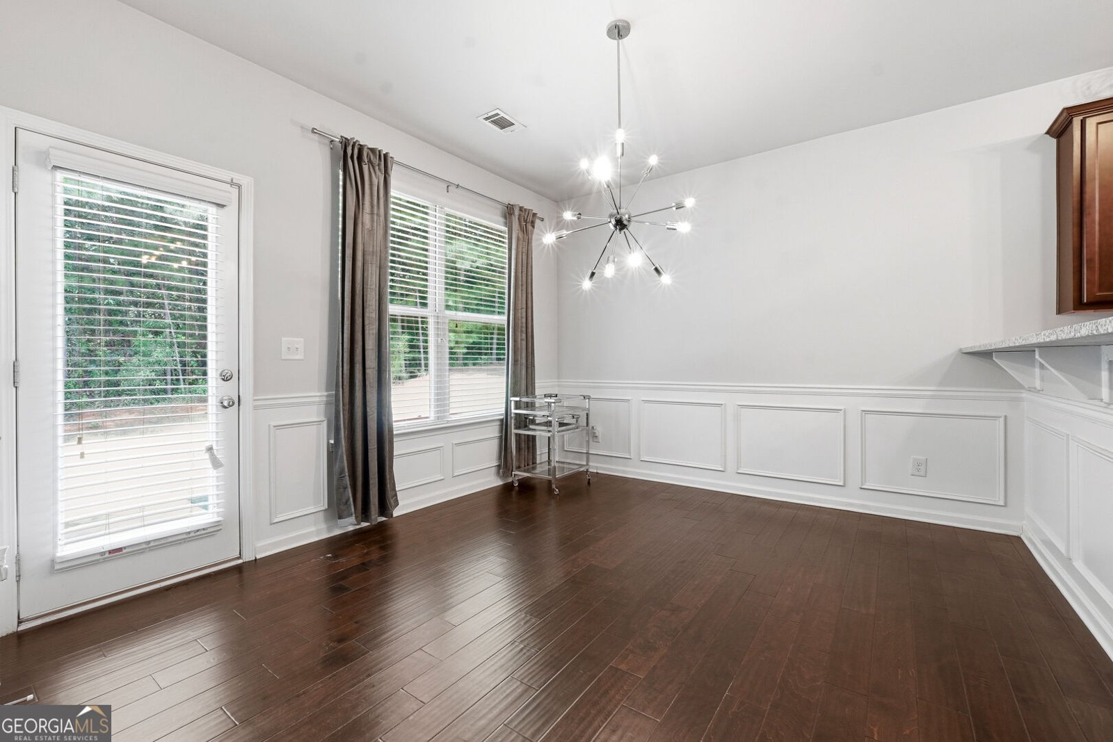 697 Rockingham Drive Lithia Springs - Photo 9