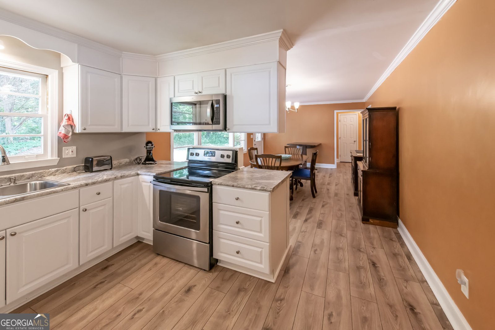 211 Bennett Circle Carrollton - Photo 8