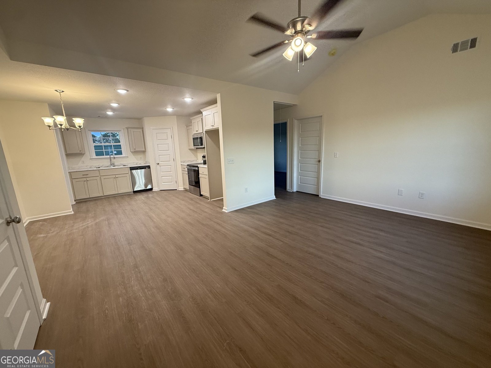 513 Nickies Way Statesboro - Photo 6