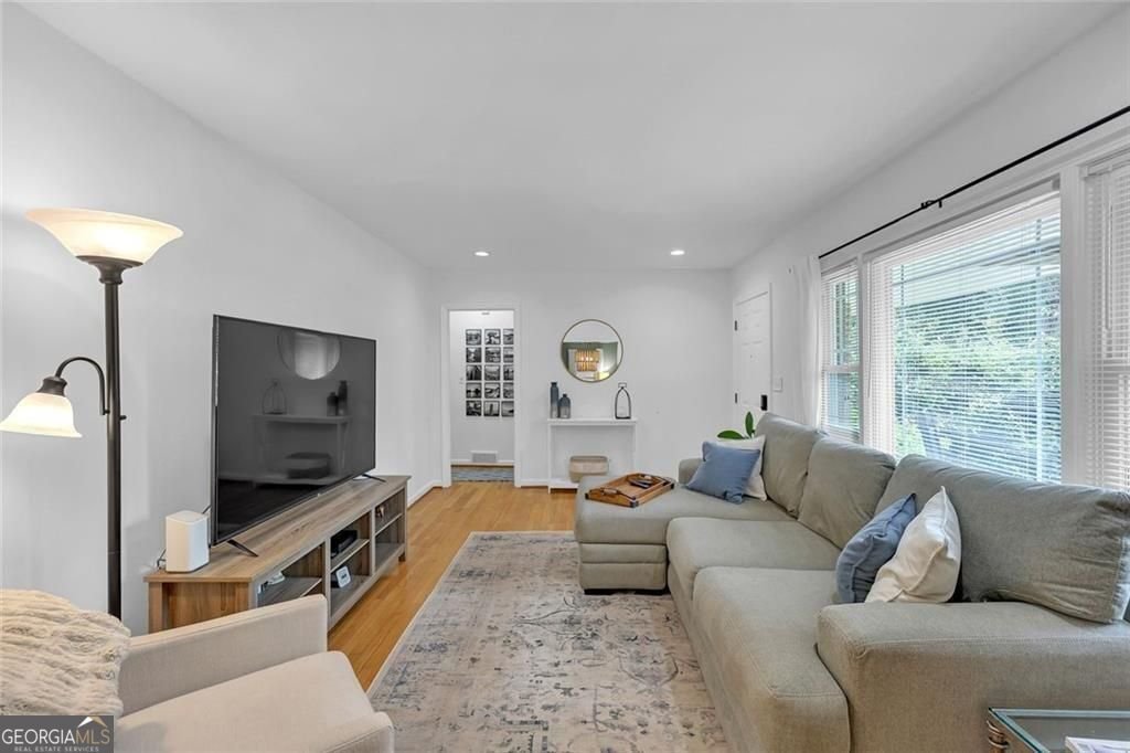 1095 Latham Road Decatur - Photo 12