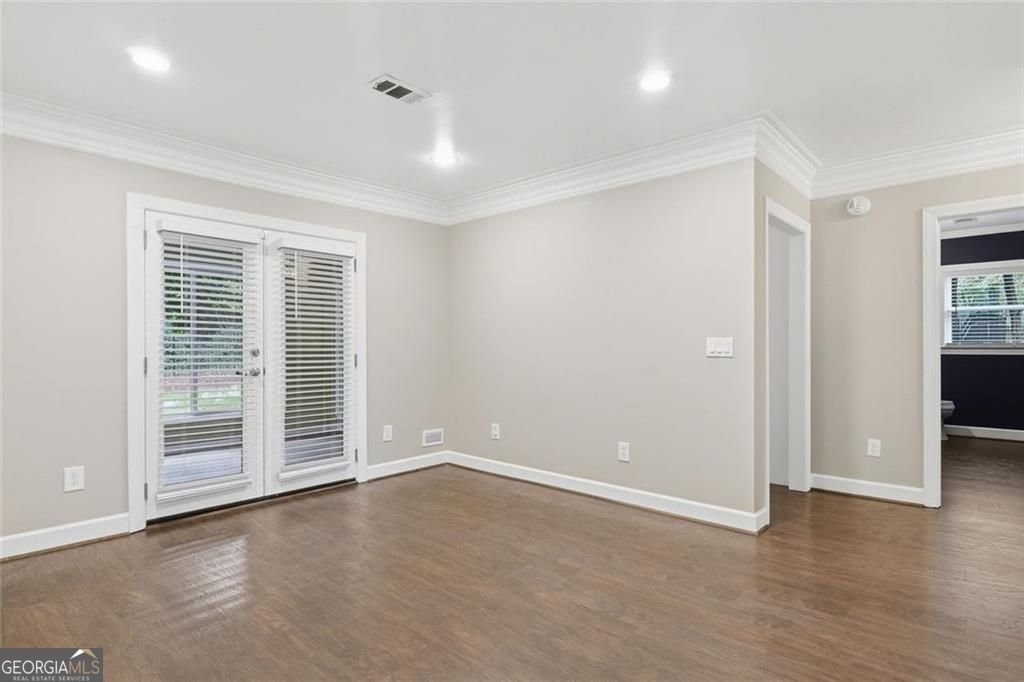 181 Lake Drive Roswell - Photo 11
