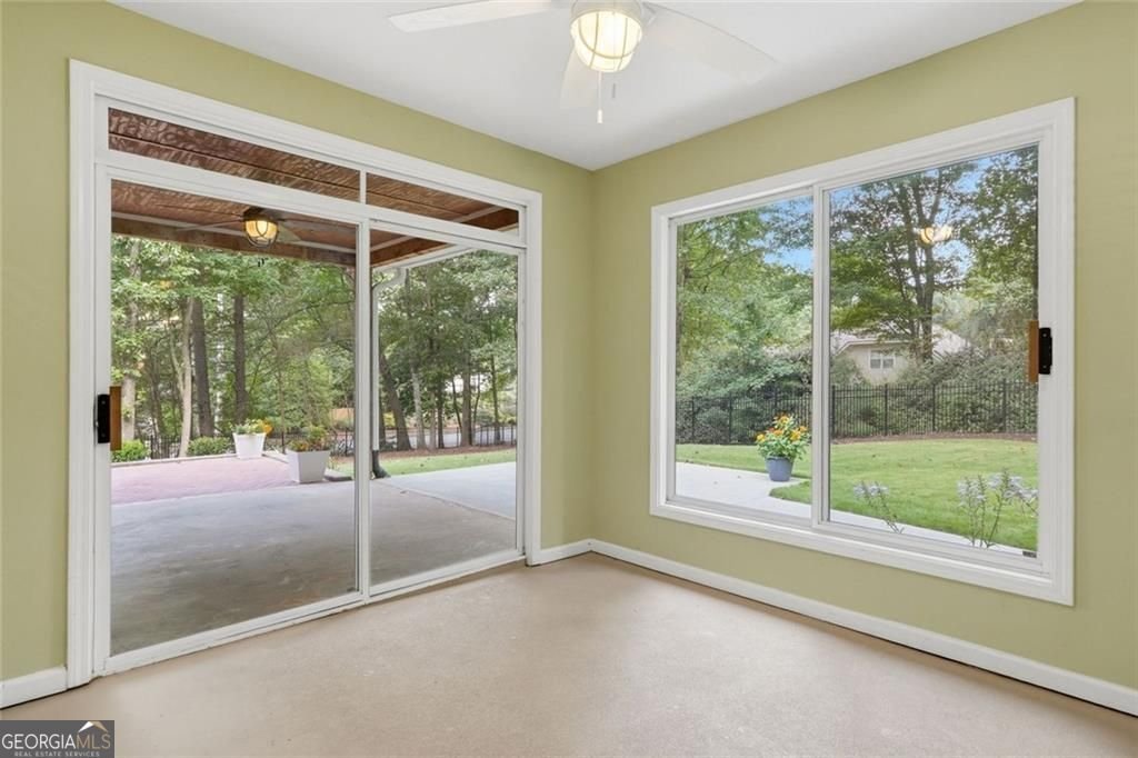 181 Lake Drive Roswell - Photo 18