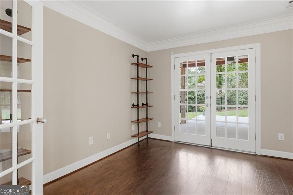 181 Lake Drive Roswell - Photo 9