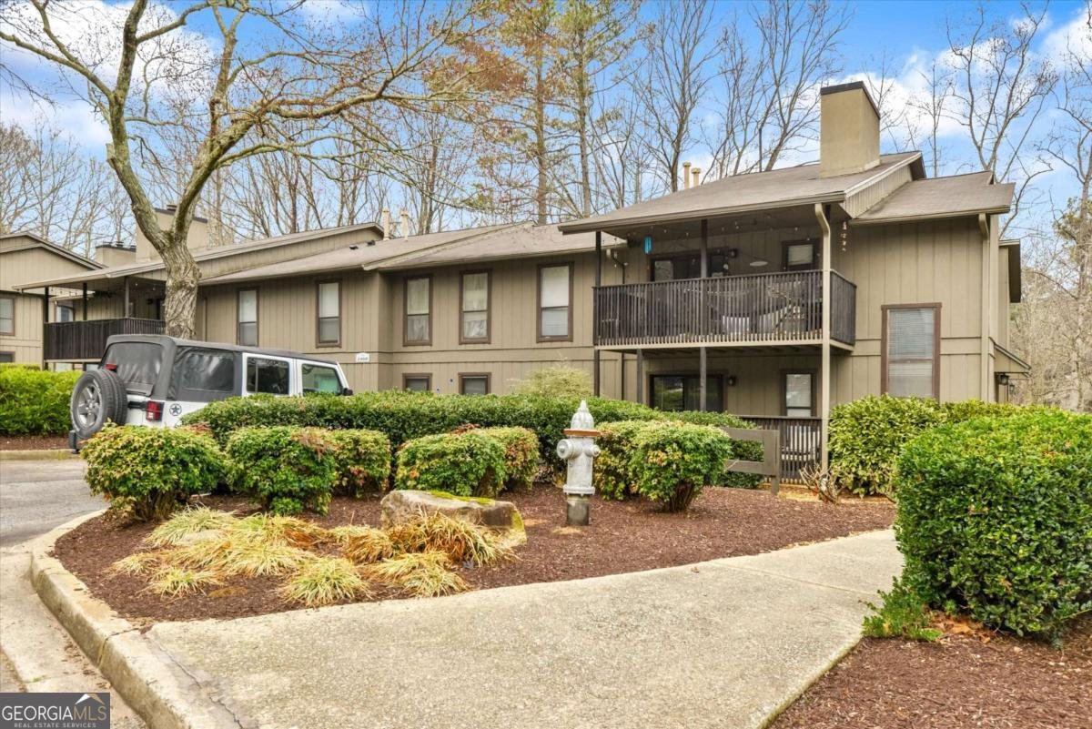 2410 Cumberland Court Smyrna - main photo