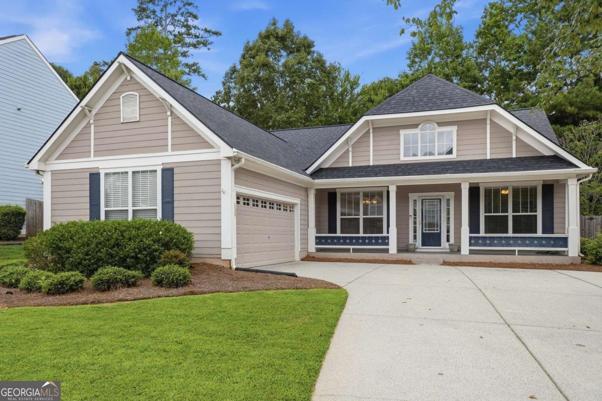 3749 Clear Lake Way Acworth - main photo