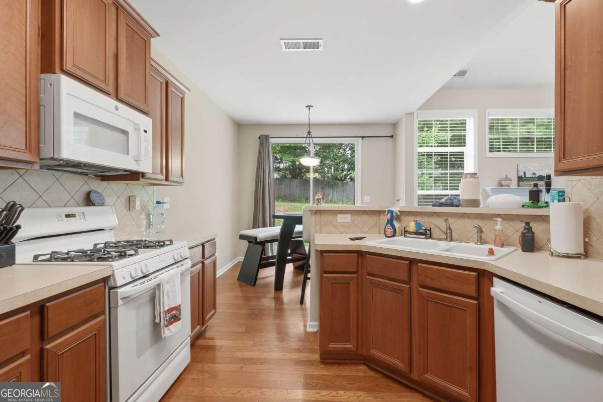 3749 Clear Lake Way Acworth - Photo 12