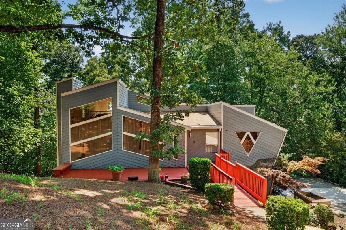 1981 Kinridge Road Marietta - main photo