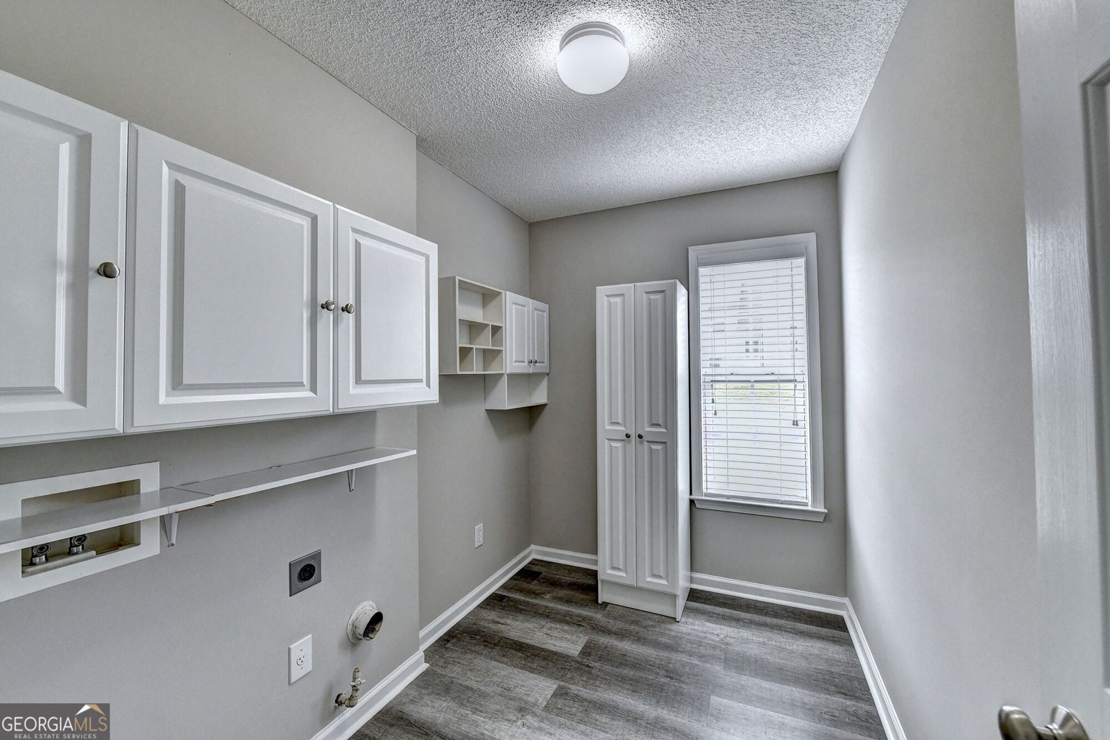 9210 Friarbridge Drive Suwanee - Photo 26