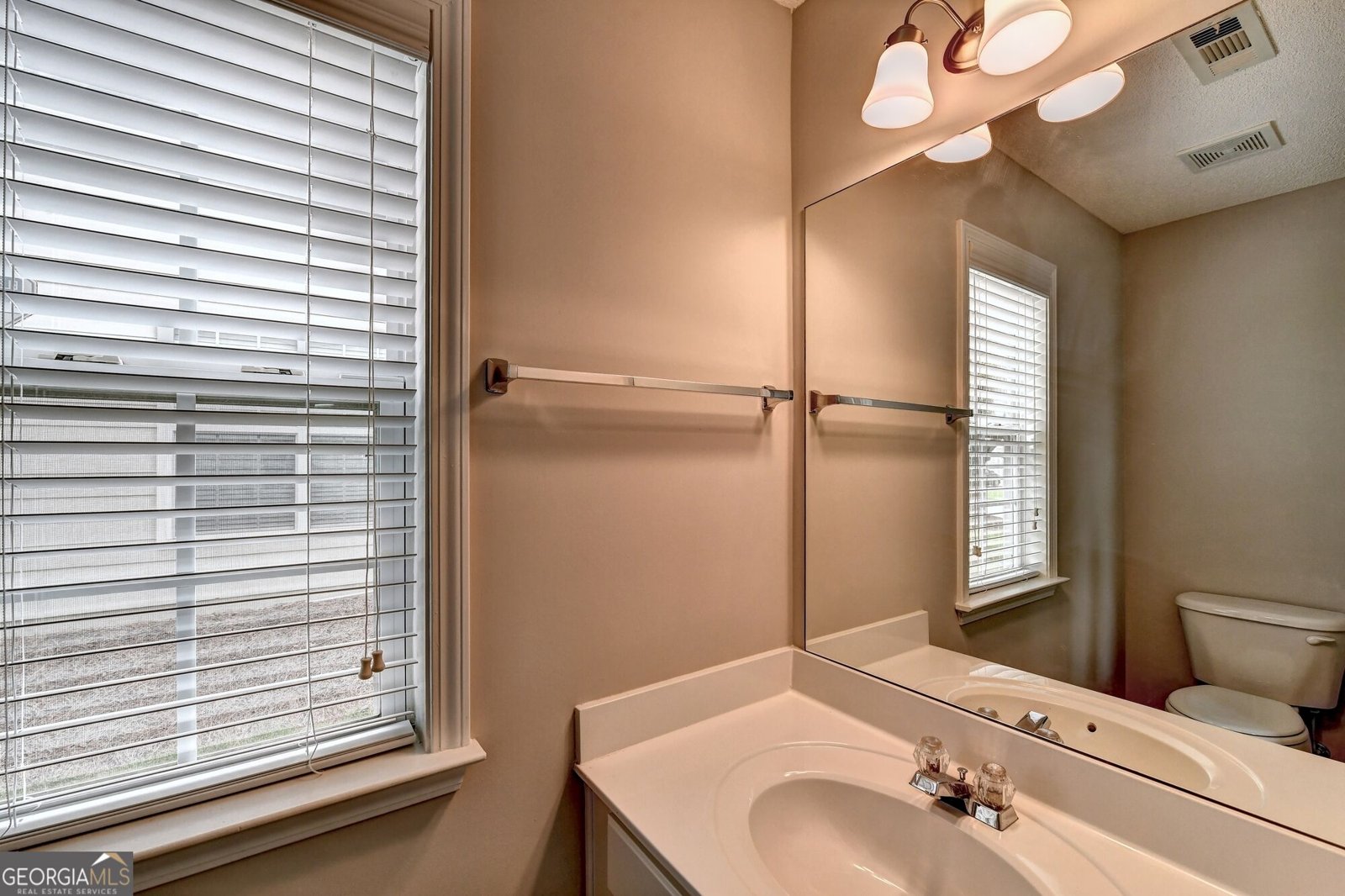 9210 Friarbridge Drive Suwanee - Photo 28