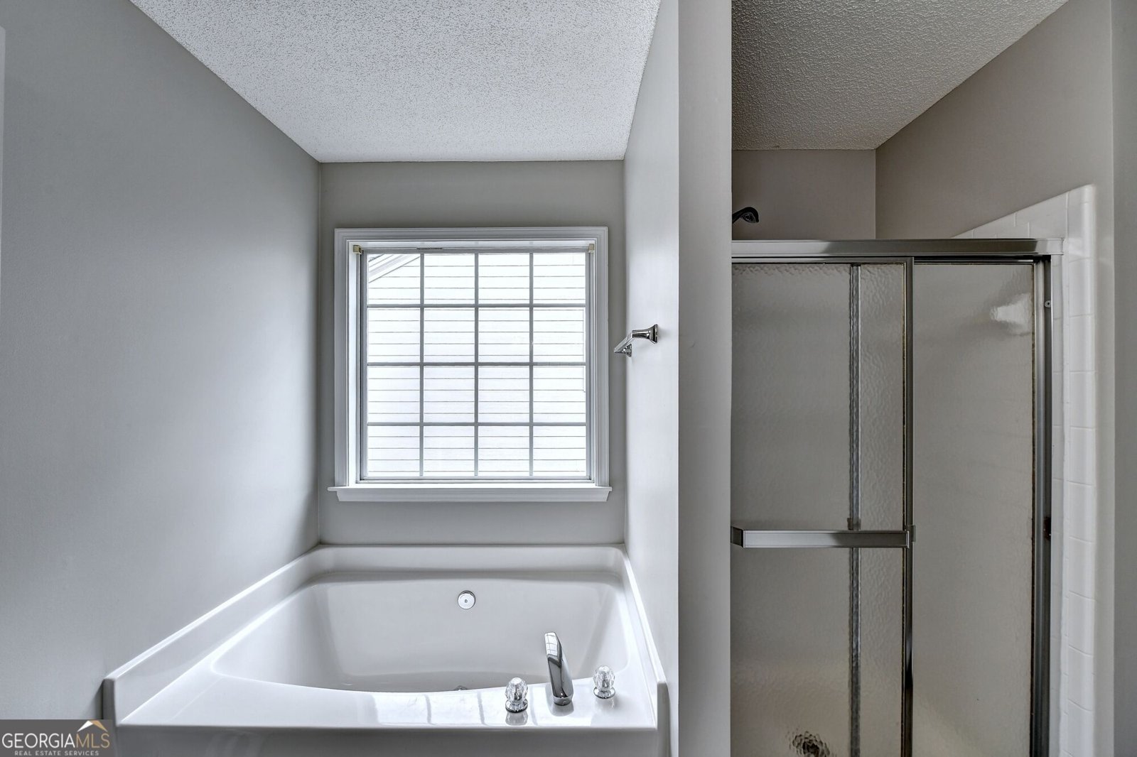 9210 Friarbridge Drive Suwanee - Photo 35