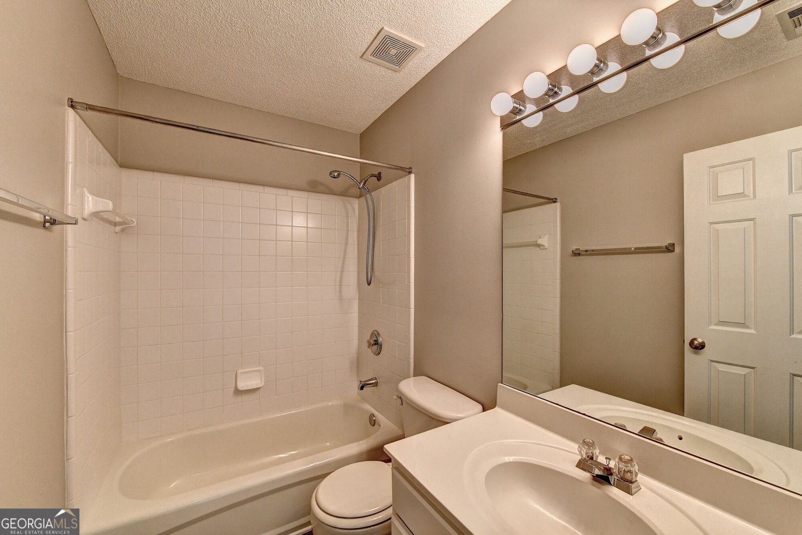 9210 Friarbridge Drive Suwanee - Photo 41