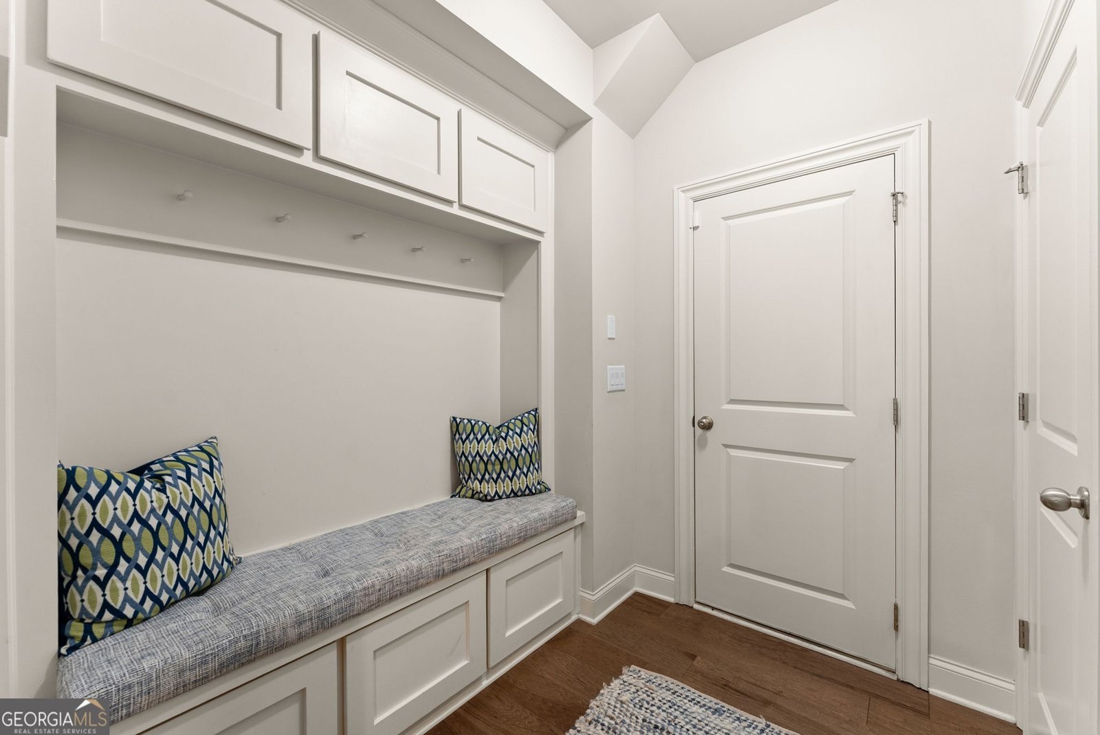 7066 Tree House Way Flowery Branch - Photo 14