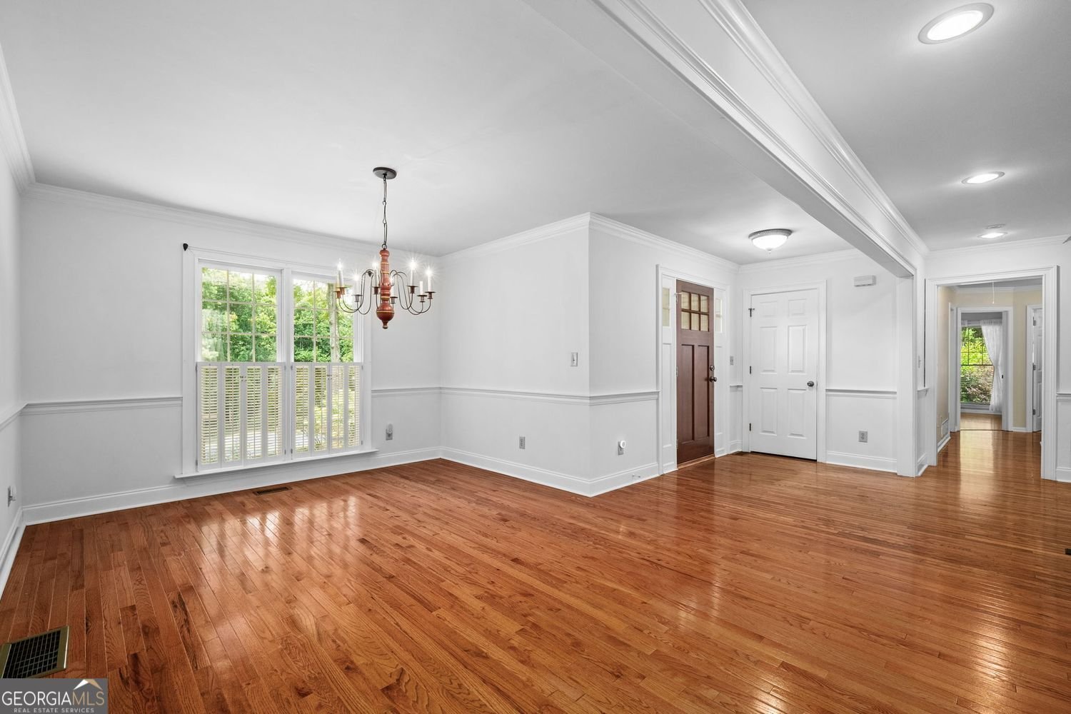 805 Pinehurst Drive Woodstock - Photo 8