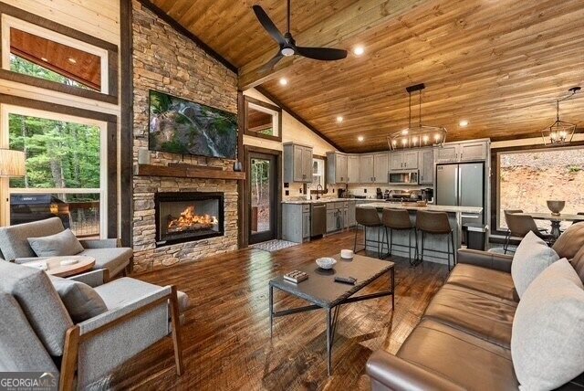1360 Black Ankle Creek Road Blue Ridge - Photo 32