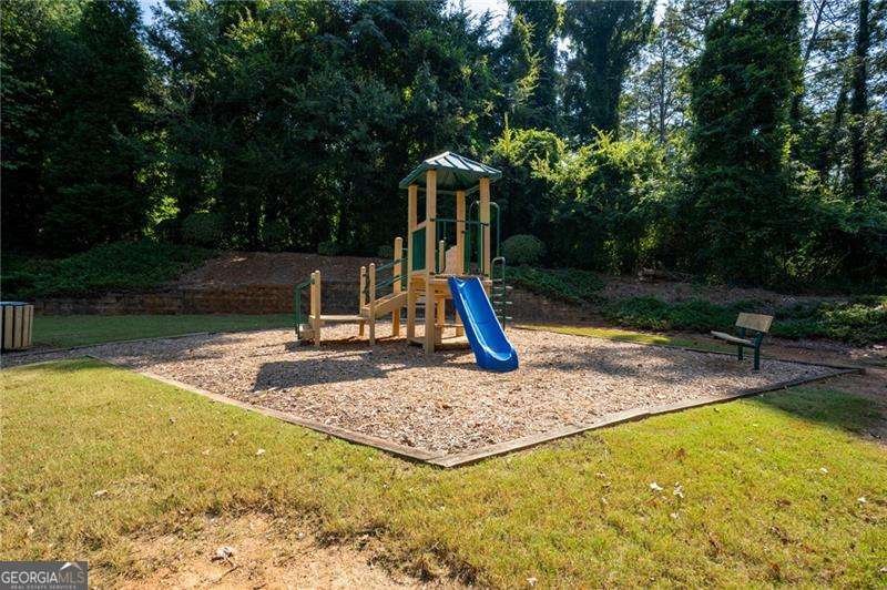 302 Oak Leaf Place Acworth - Photo 16