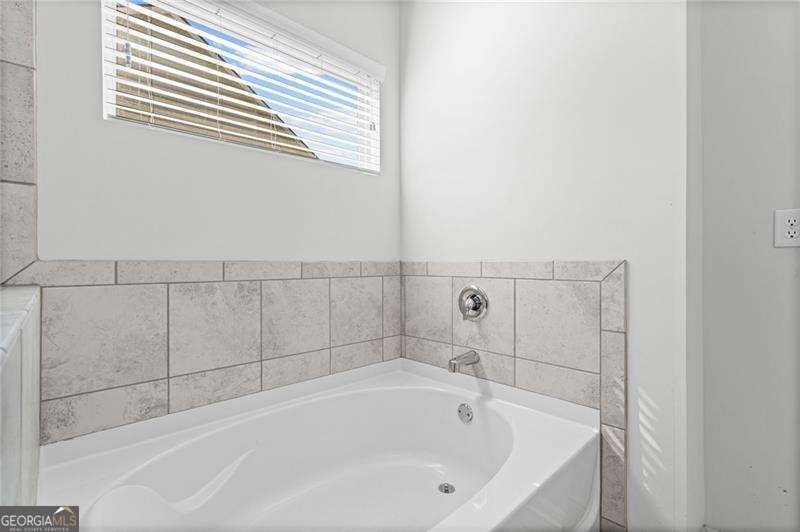 5470 Mirror Lake Drive Cumming - Photo 30