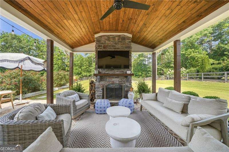 1128 Blankets Creek Drive Canton - Photo 46