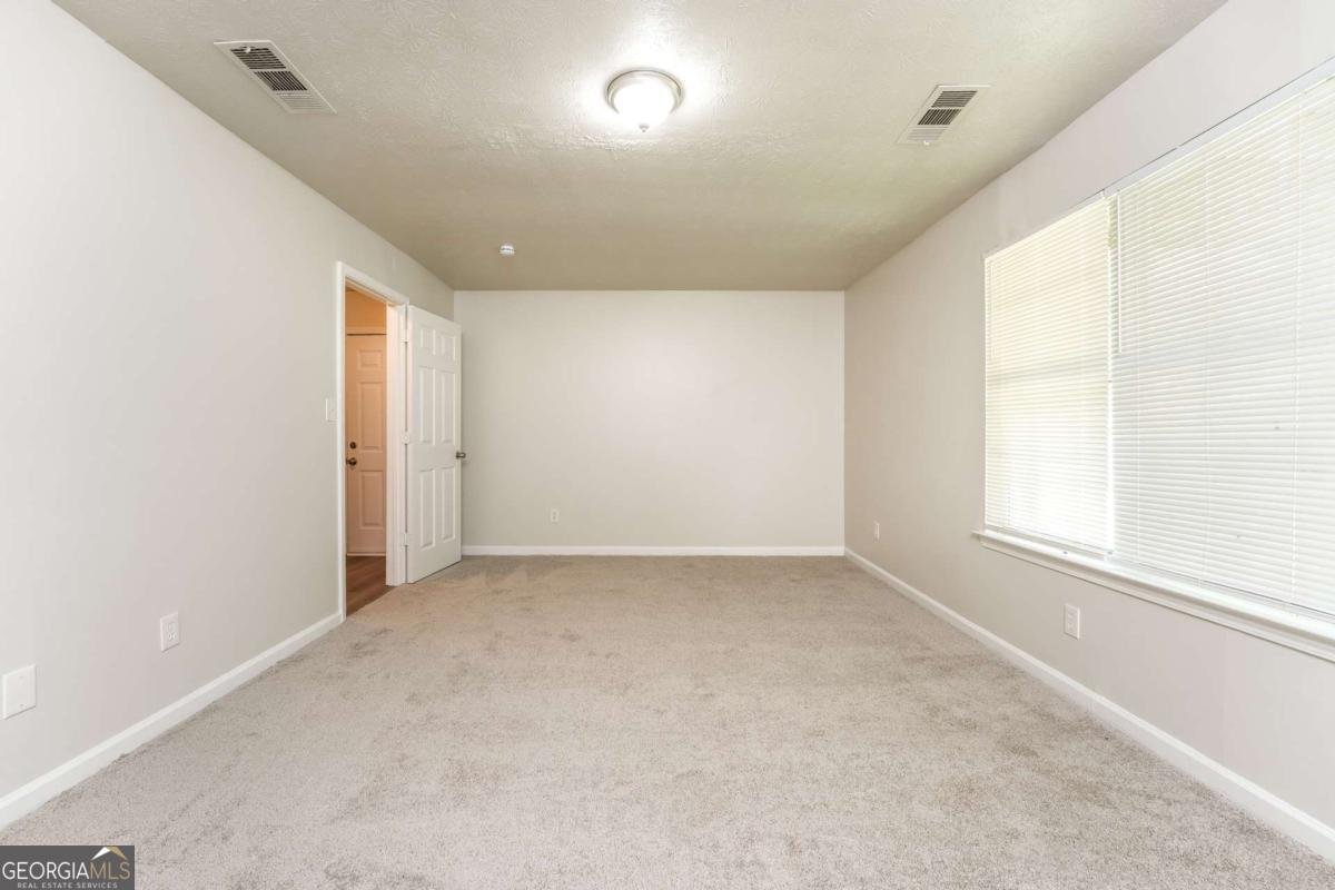 2676 Field Spring Drive Lithonia - Photo 8