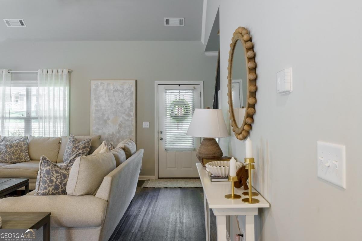 398 Sunset Drive Statham - Photo 9