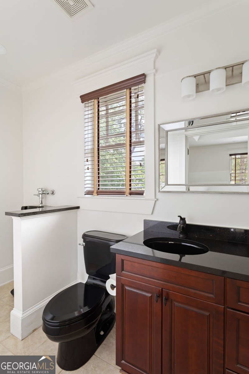 2019 Cambridge Avenue College Park - Photo 37