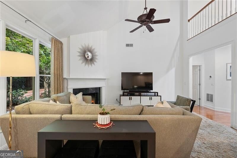 6485 Glen Oaks Lane Sandy Springs - Photo 18