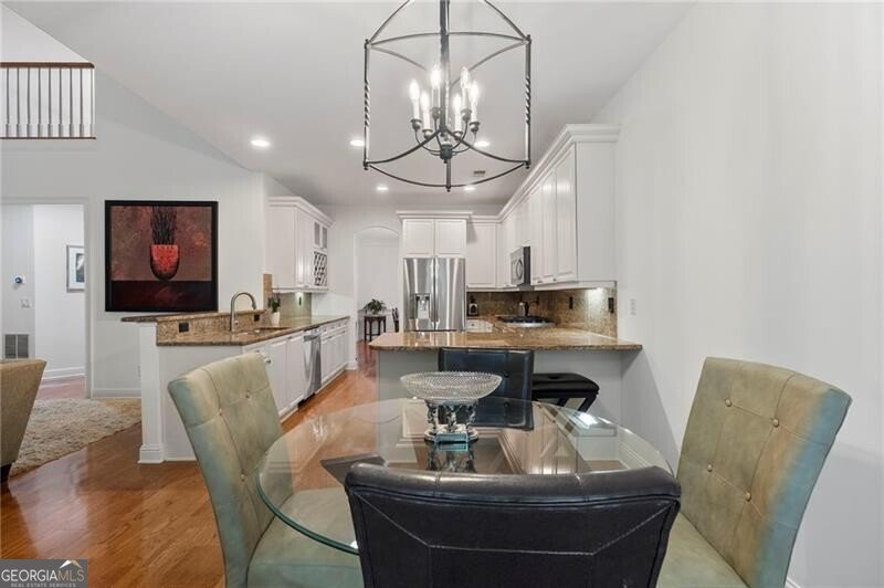 6485 Glen Oaks Lane Sandy Springs - Photo 21