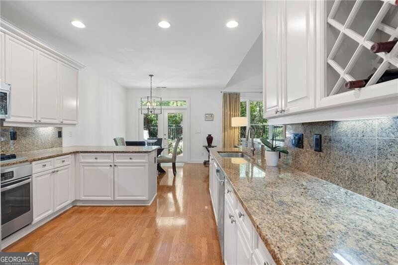 6485 Glen Oaks Lane Sandy Springs - Photo 31